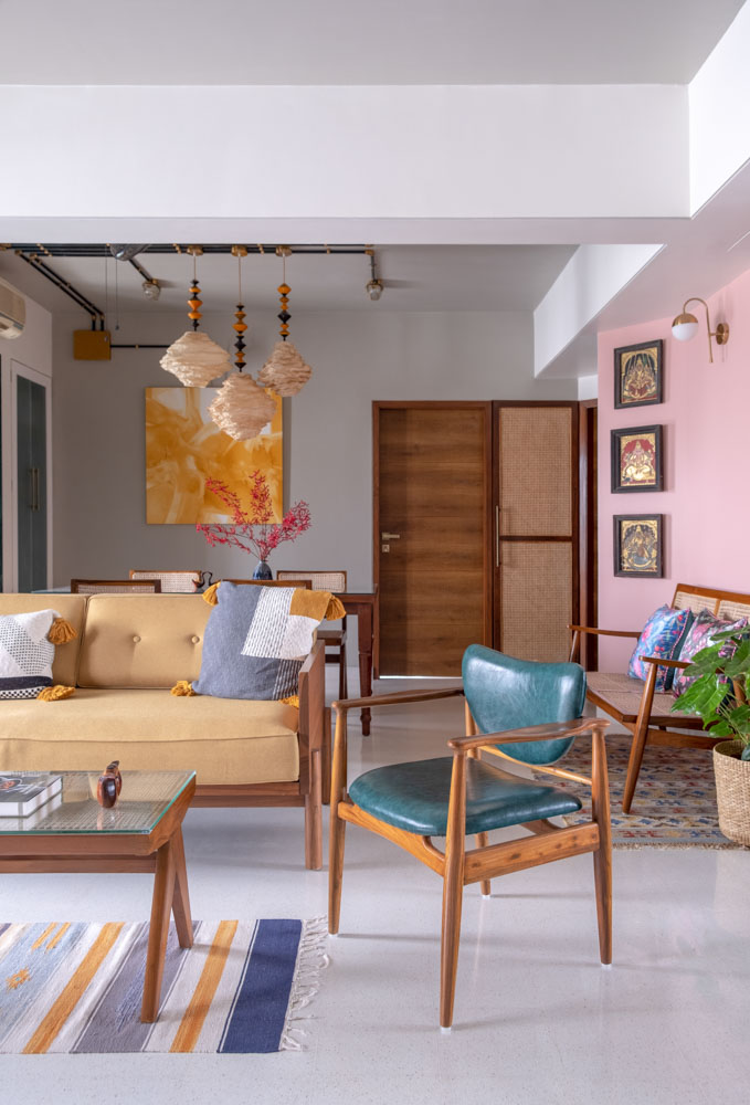 The living room & dining room design is combined with various home décor items - Beautiful Homes