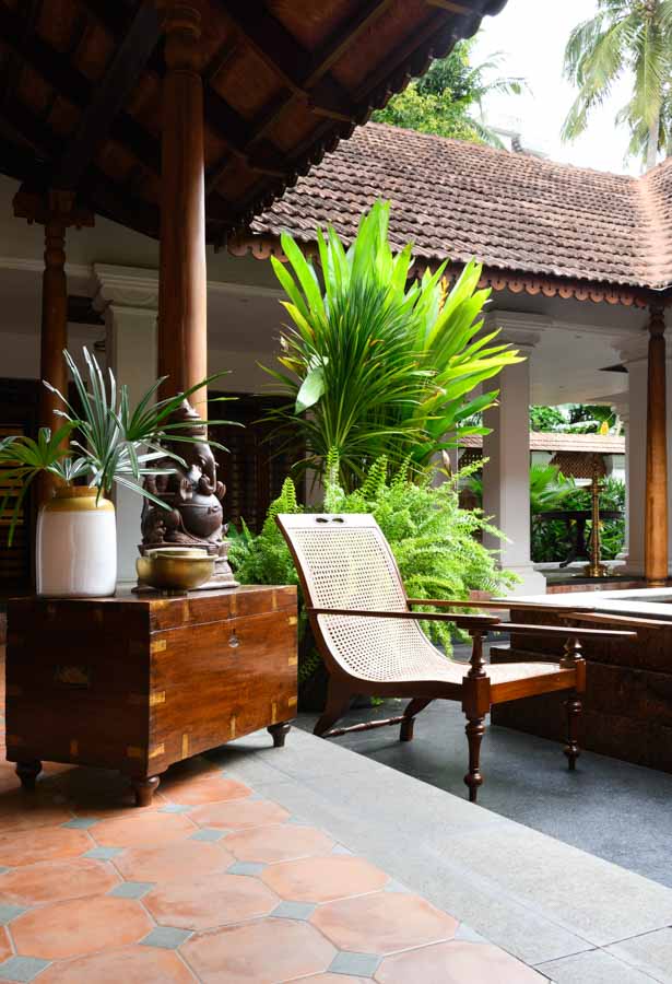 Make a perfect design in the central courtyard of your home interiors - Beautiful Homes