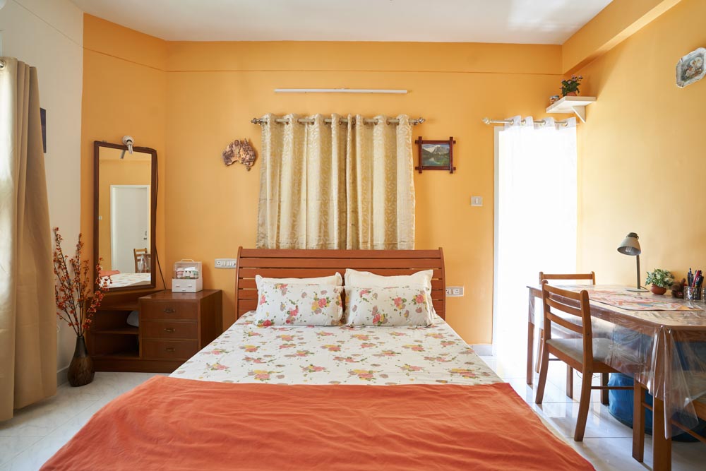 Personalised bedroom renovation colours by Asian Paints - Beautiful Homes