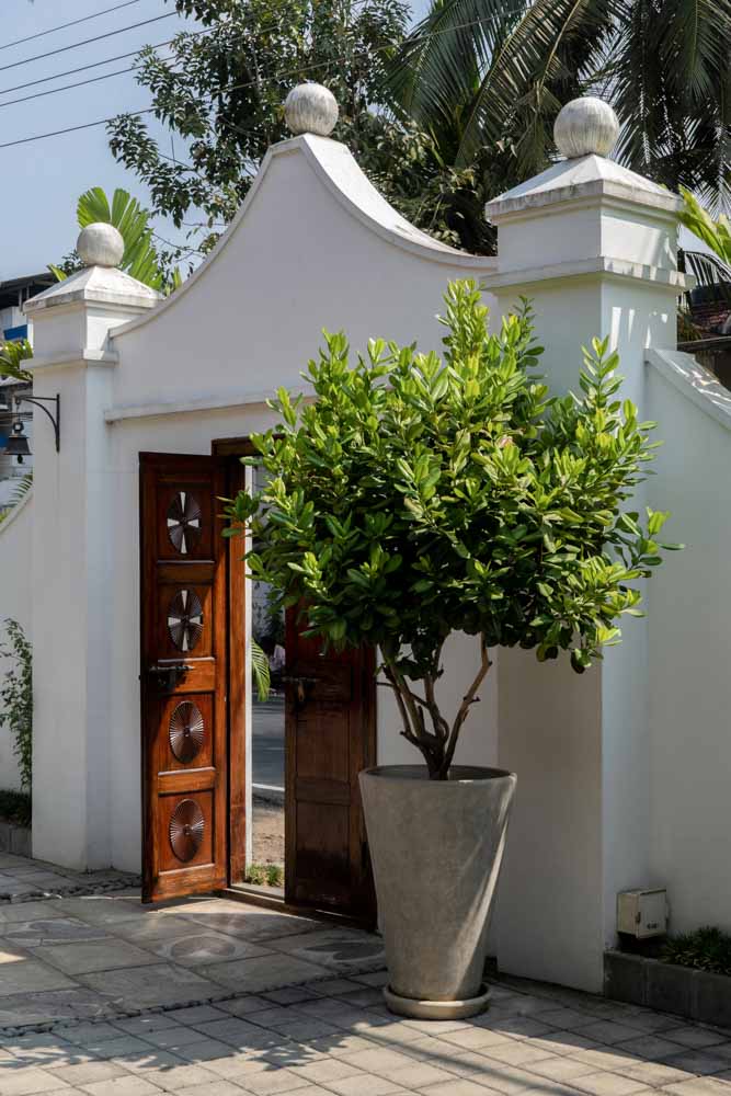 The entrance of this house opens to a spacious verandah - Beautiful Homes