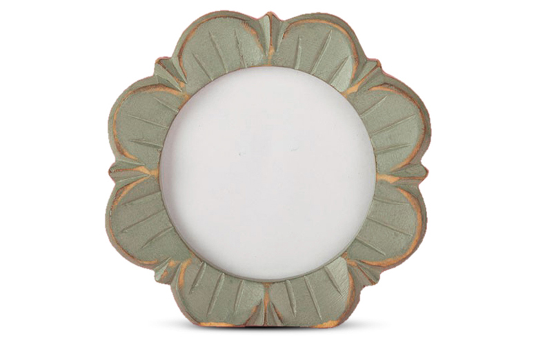 Petals Photo Frame - Beautiful Homes