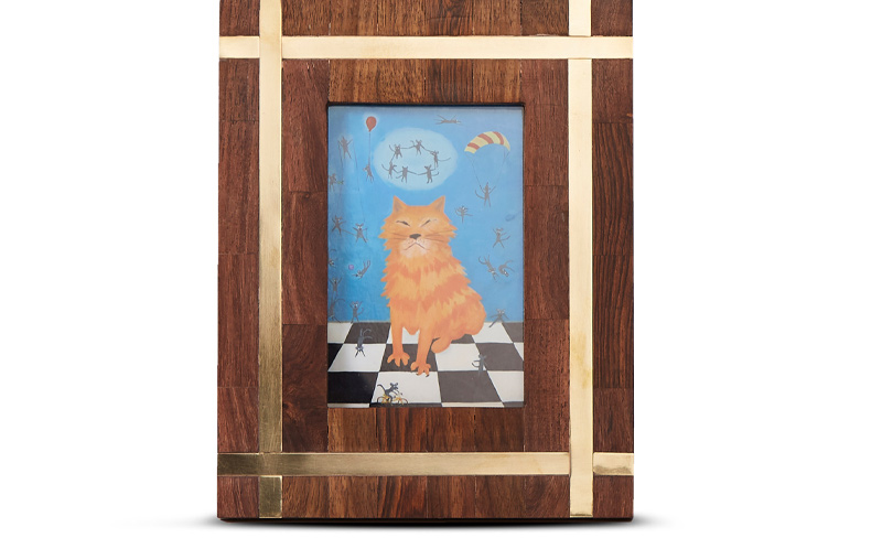 Wood & Brass Photo Frame - Beautiful Homes