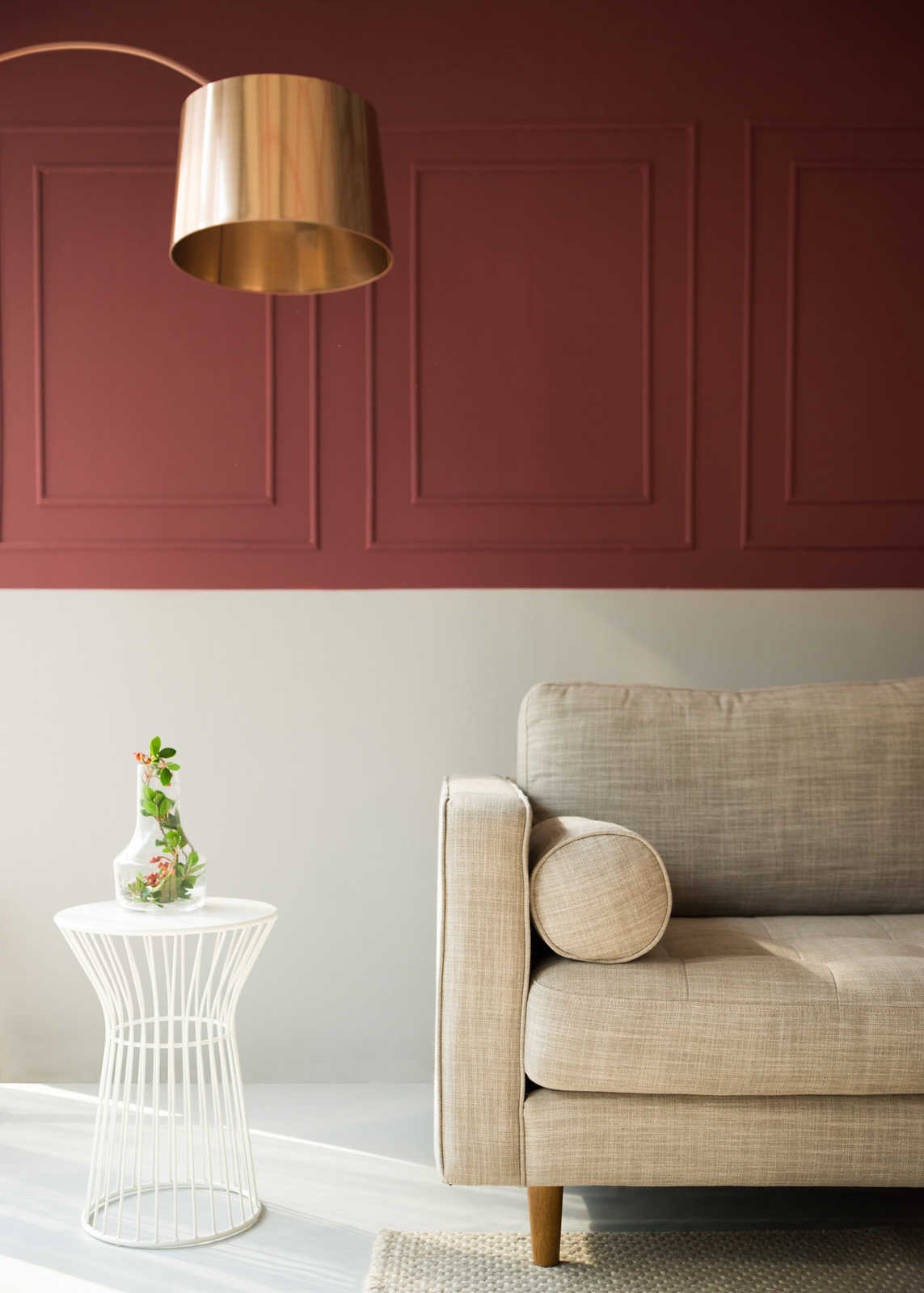 Metallic Lamp for living room interiors - Beautiful Homes