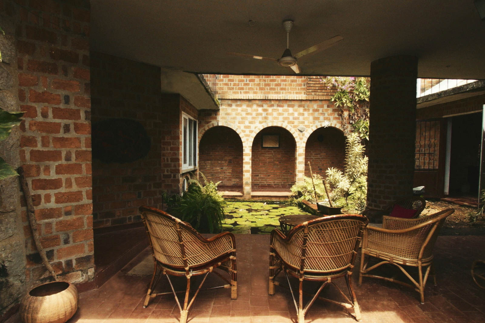 A Residence Built by Laurie Baker – Beautiful Homes