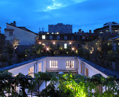 Night-time view of the Corso Como Store - Beautiful Homes