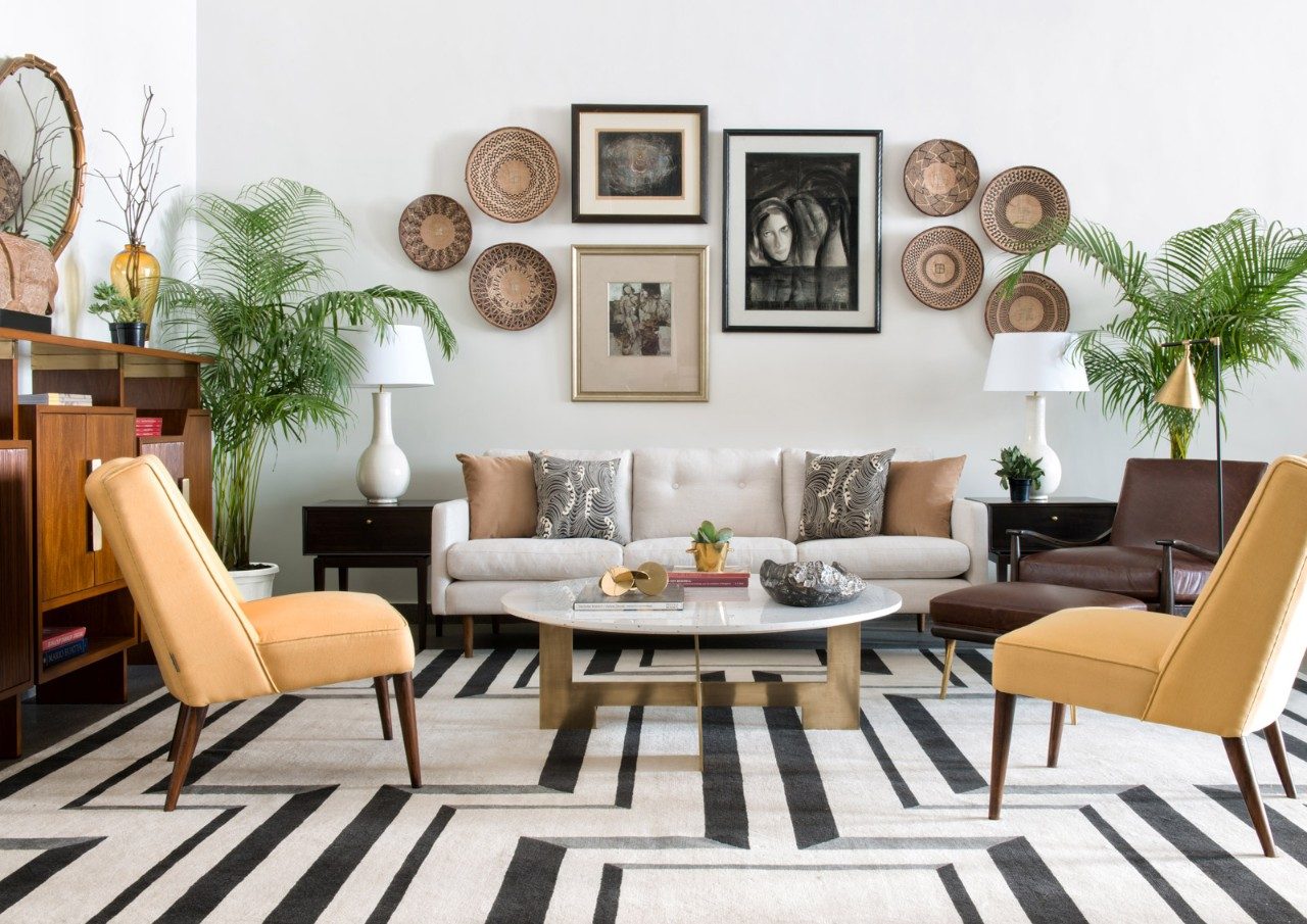 A living room decorated with the accessories from top home décor stores - Beautiful Homes