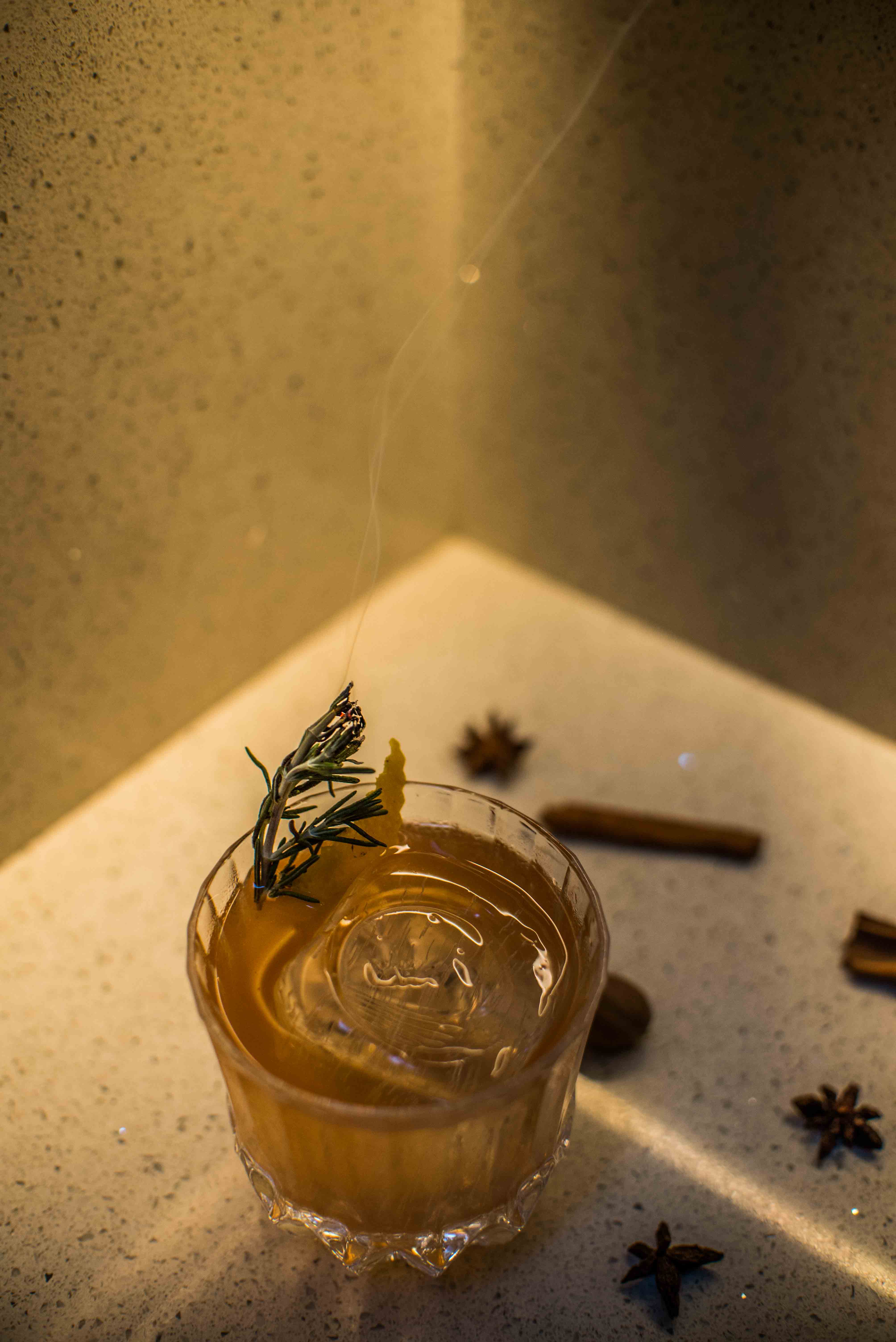 A Sweet, Spicy and Bitter Christmas Cocktail - Beautiful Homes