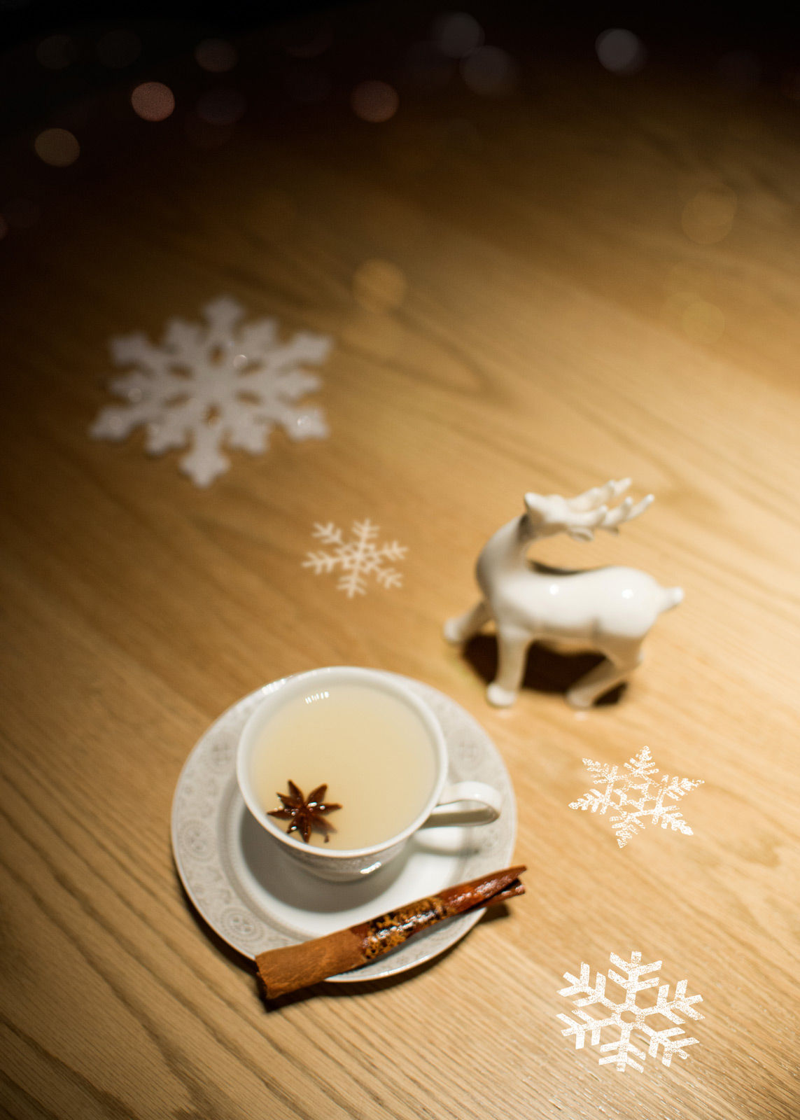 A Classic Milk Punch Traditional Christmas Cocktail - Beautiful Homes