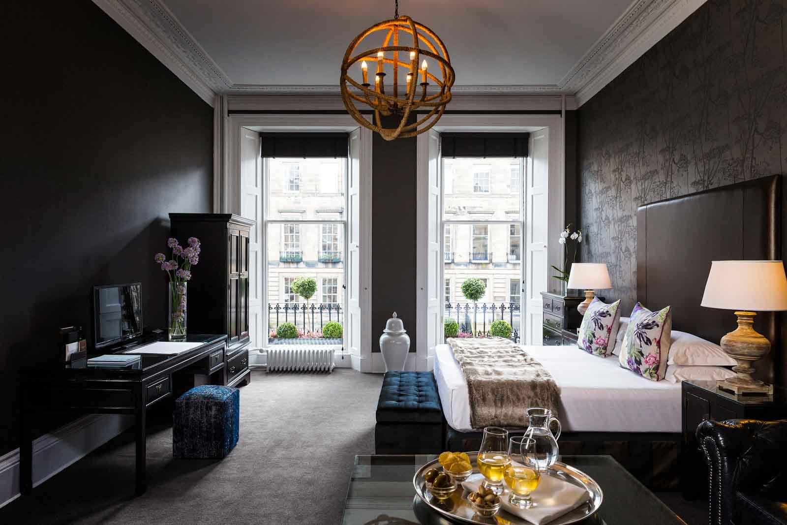 The interiors of the Nira Caledonia hotel in UK - Beautiful Homes