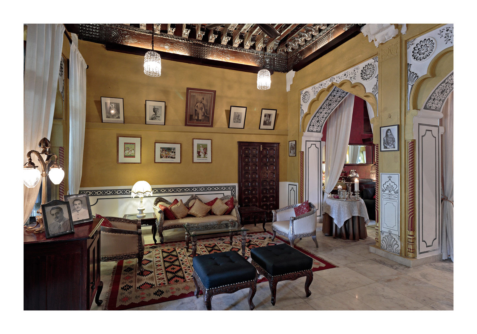 A lounge area of the Garden view Suite Room, Rohet Garh, Jodhpur - Beautiful Homes