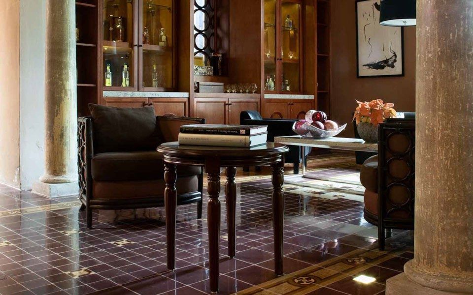 The Interiors of Rosas & Xocolate – Beautiful Homes