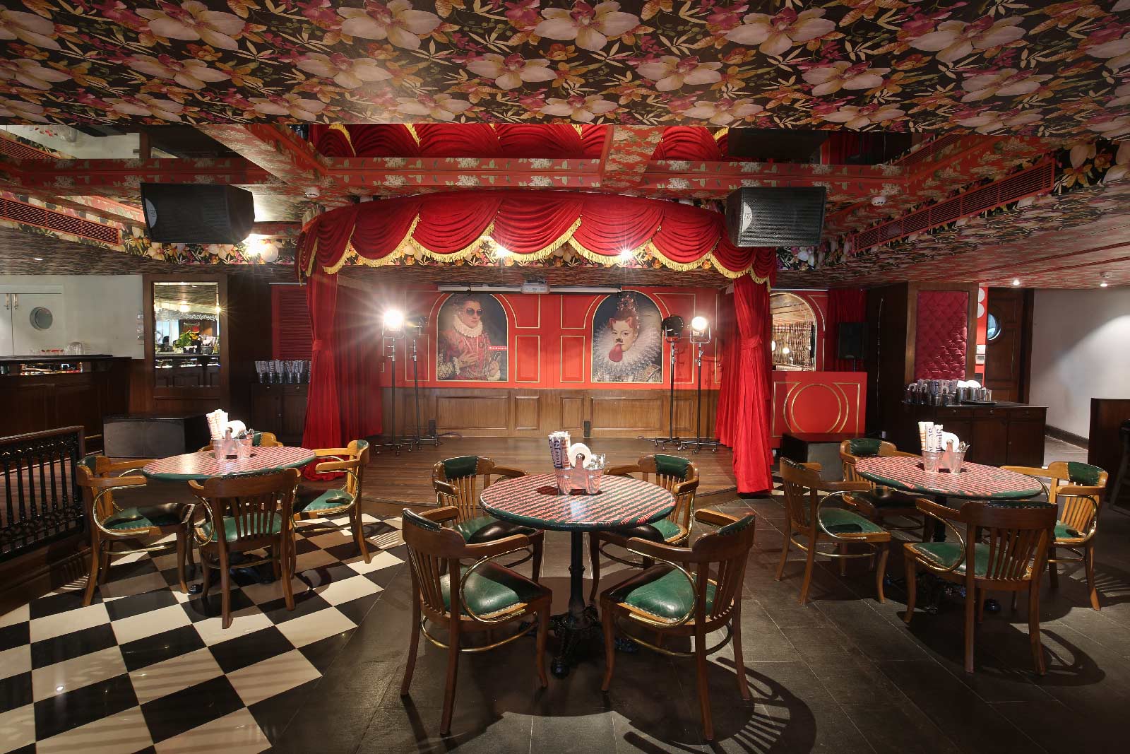 Social Bar with a Bollywood-themed Décor – Beautiful Homes