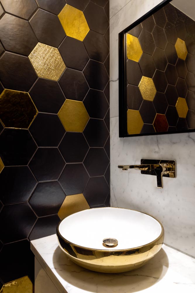 Colour combination for black & gold bathroom interior design - Beautiful Homes