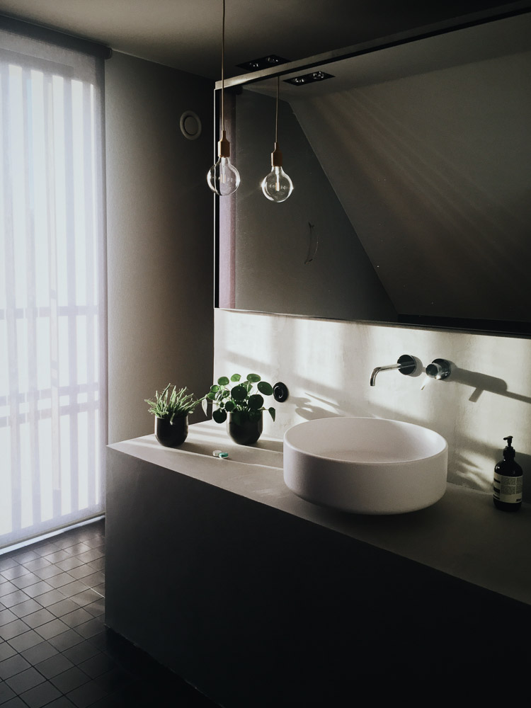 Bathroom wash basin design with concrete countertop - Beautiful Homes