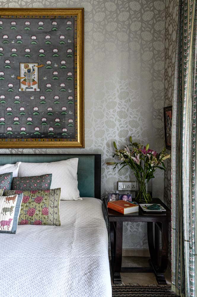Bedroom Wallpaper Designs for Your Next Bedroom Makeover | Beautiful Homes