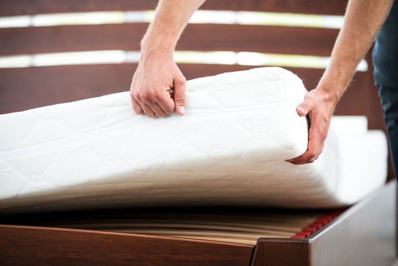 Tips to Choose a Mattress That is Comfortable And Suits Your Bedroom Design - Beautiful Homes