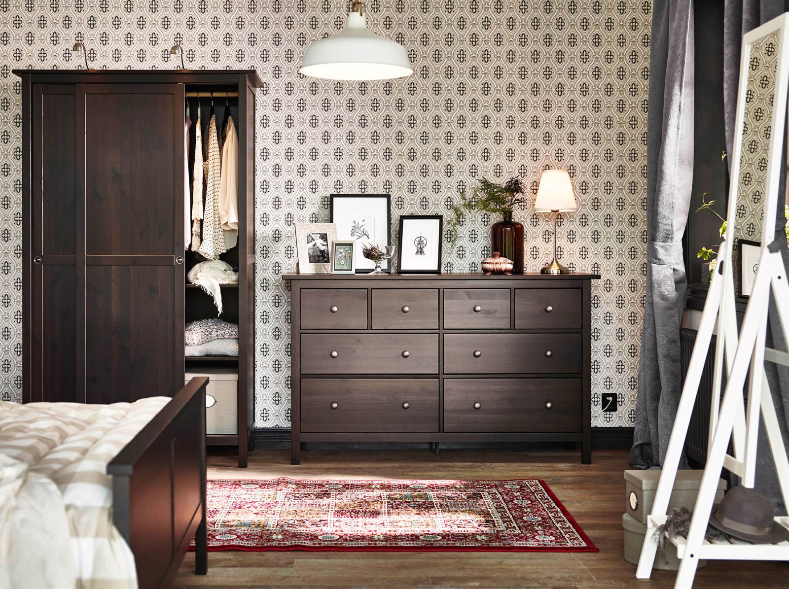 Multiple shelves in the bedroom wardrobe - Beautiful Homes