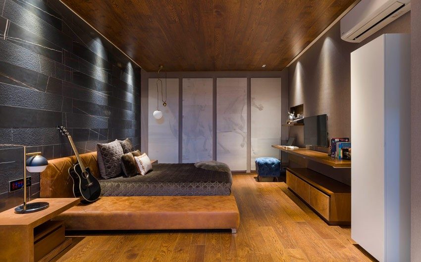 Rich solid wood modern bedroom ceiling design - Beautiful Homes