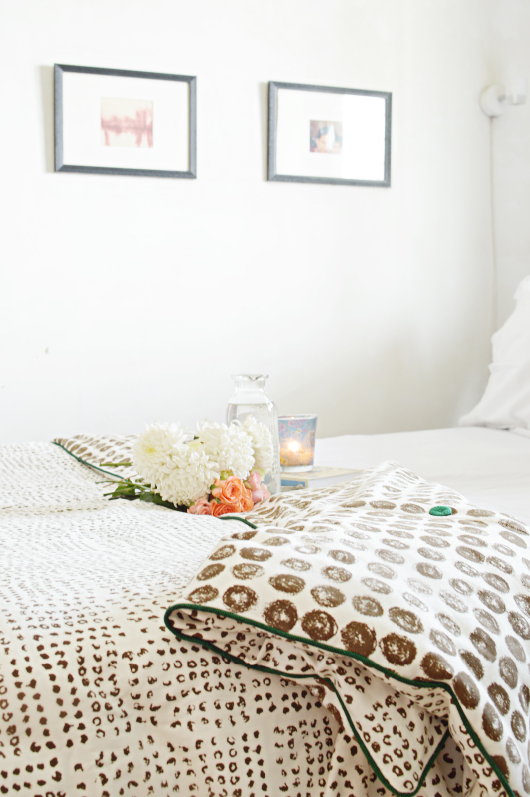 Bed comforters for bedroom decor- Beautiful Homes