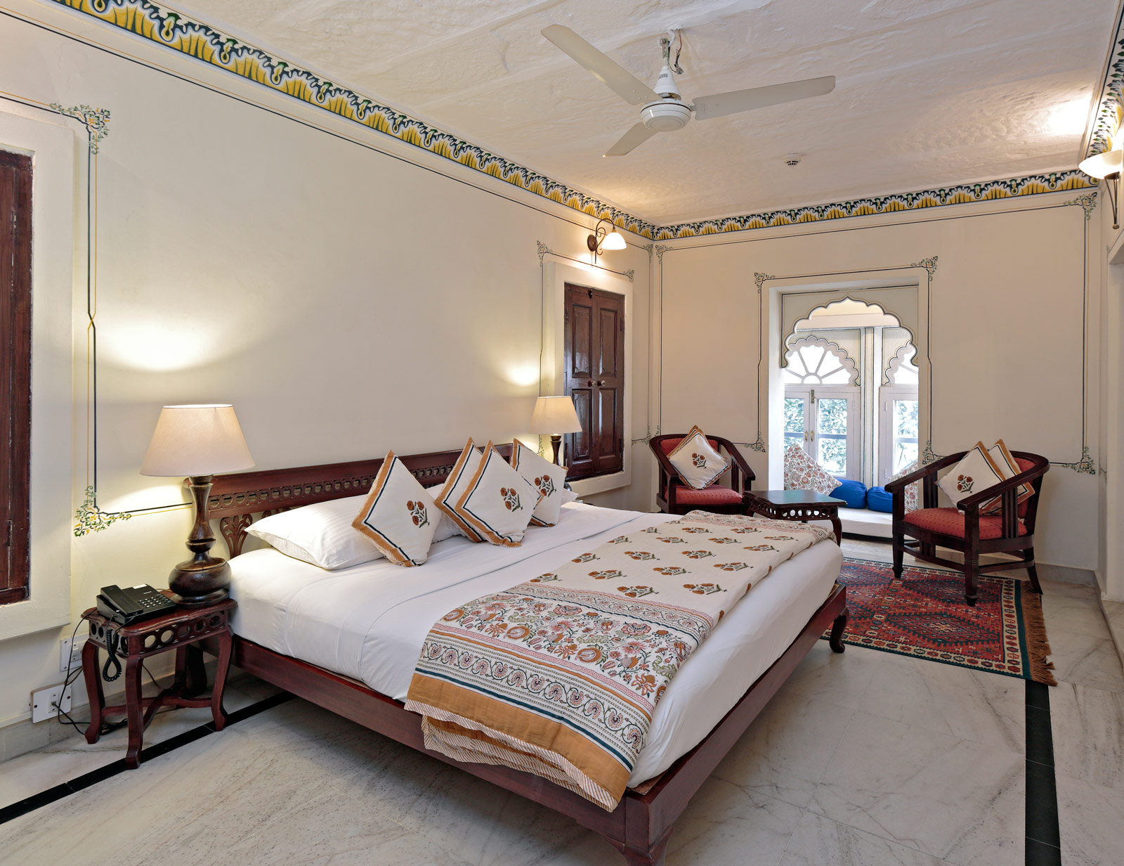 Quilts Modern bedroom décor - Beautiful Homes