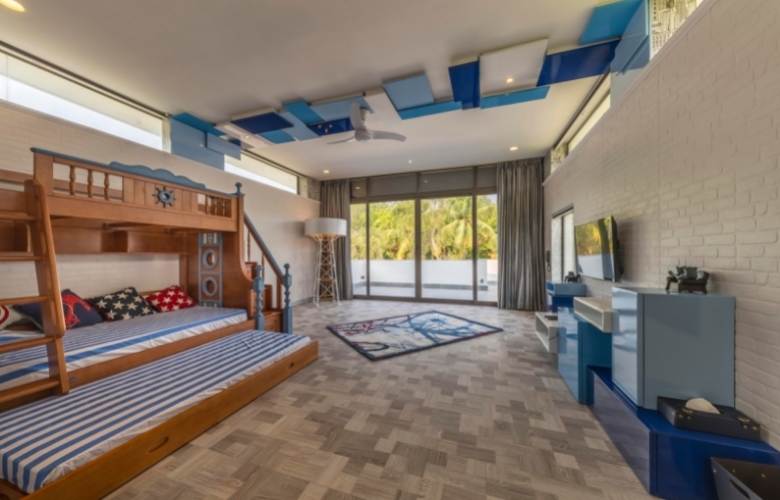 Bunk beds for kids with attached balcony - Beautiful Homes