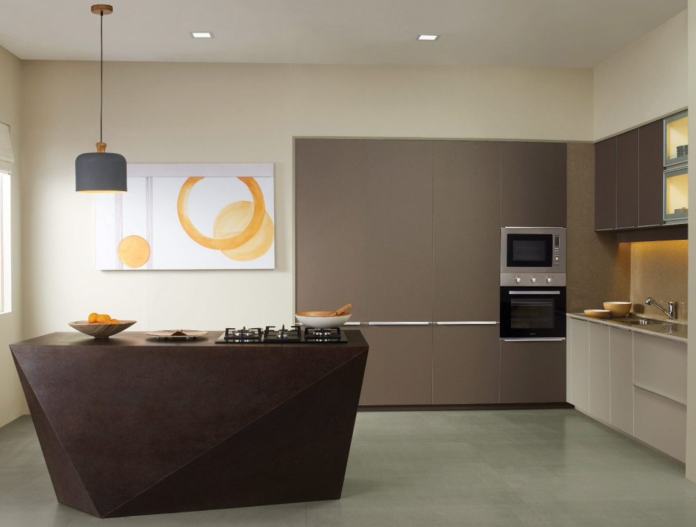 Designer kitchen island with wall mounted kitchen cabinets - Beautiful Homes