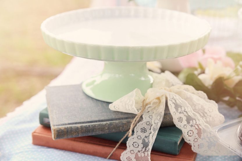 Cake Stand As A Modern Kitchen Table Accessory - Beautiful Homes