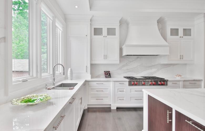 White L-shaped modular kitchen design - Beautiful Homes
