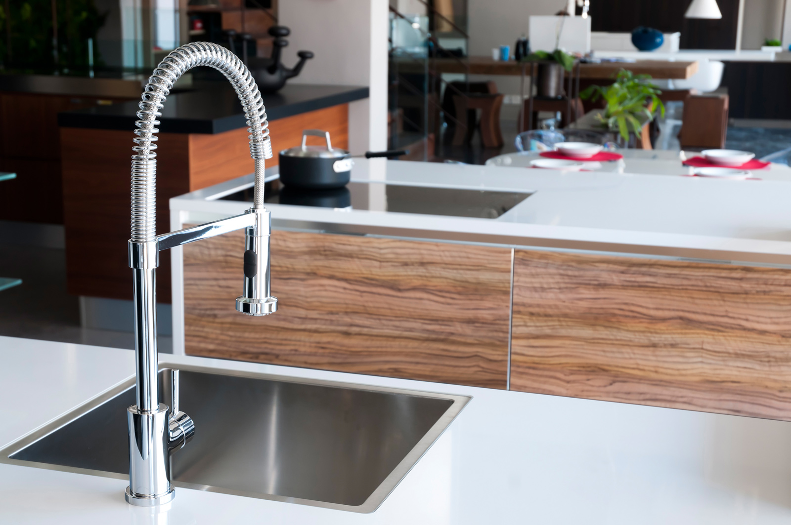 Choosing The Right Faucet For Your Kitchen Wash Basin Design - Beautiful Homes