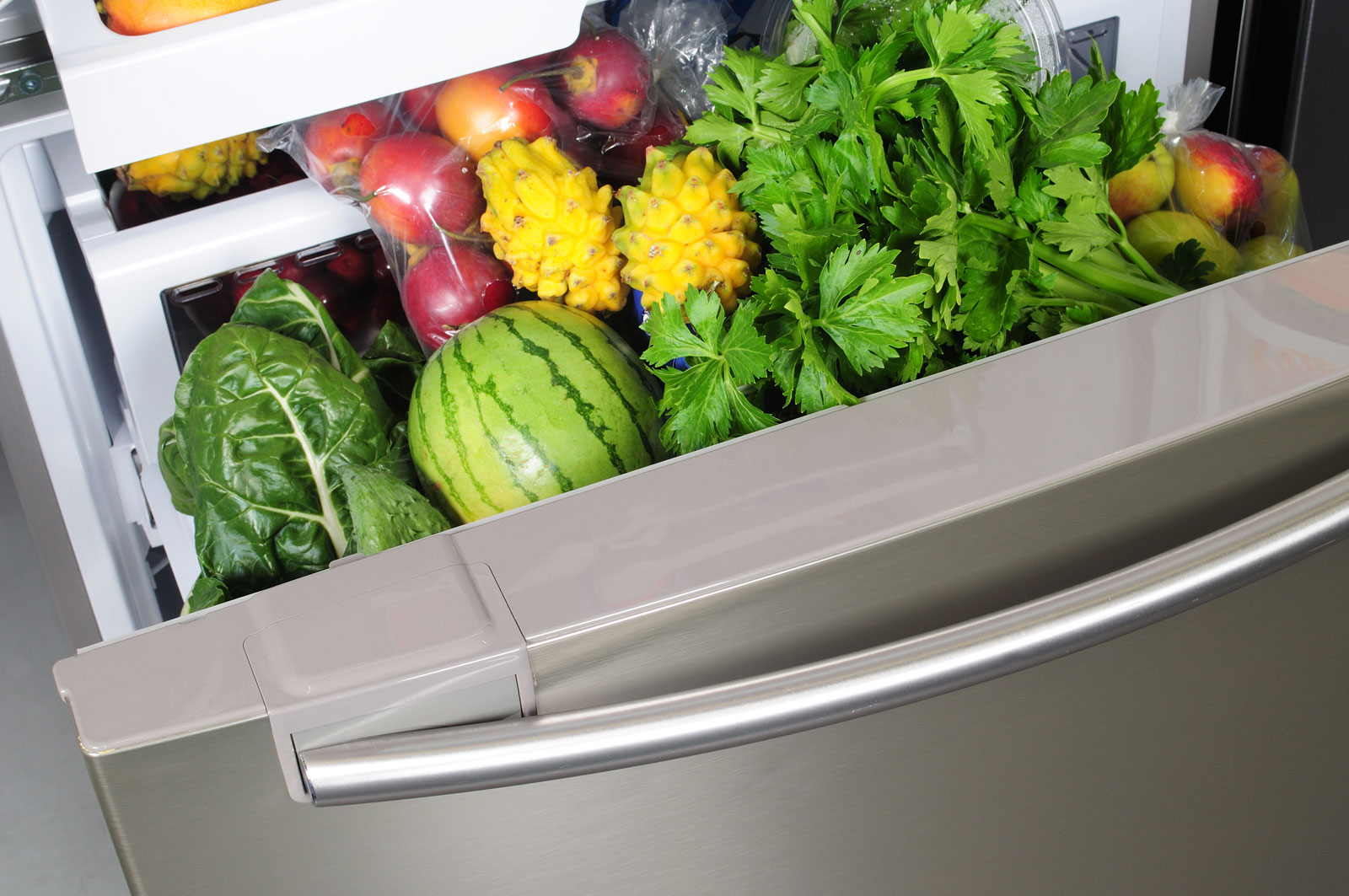 Take Stock of the Components of your Kitchen Fridge & Dispose Off Expired Food Items - Beautiful Homes