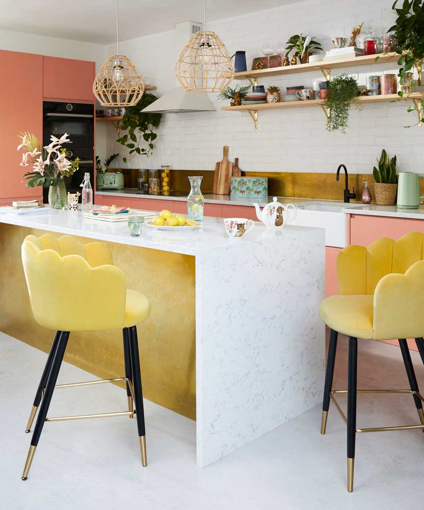 Sunny & vibrant kitchen island ideas - Beautiful Homes