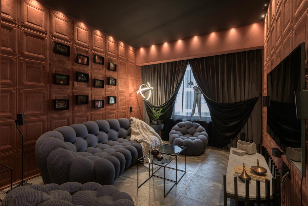 Cohesive colour palette matching with herringbone tile design in this living room décor - Beautiful Homes