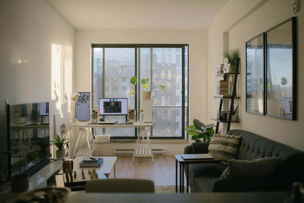 7 Modern Home Office Interior Design Tips