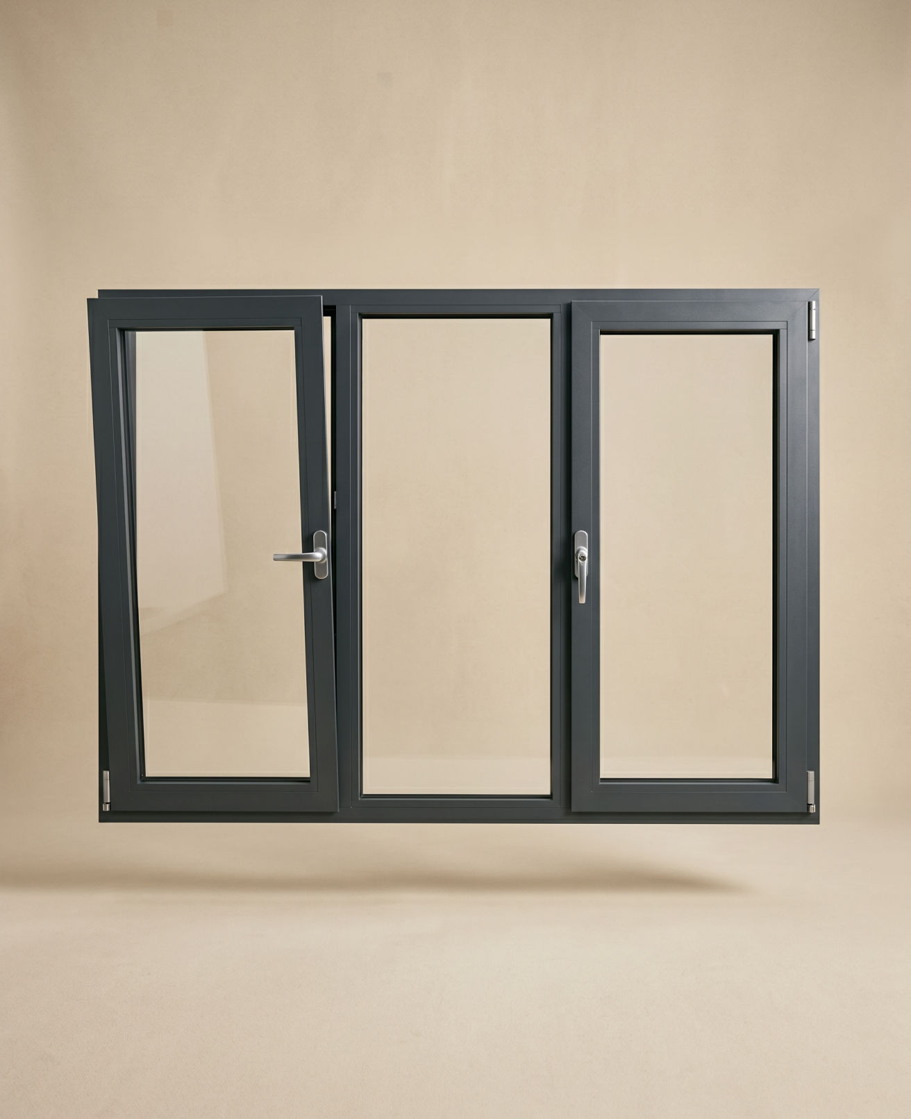 FL24 Tilt and Turn Windows