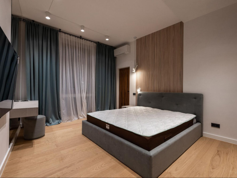 Using platform bed as focal point in your bedroom design - Beautiful Homes