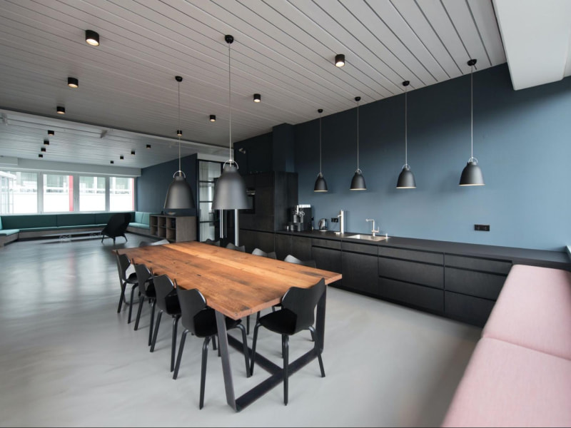 Wood & metal combination for your industrial home interior design - Beautiful Homes