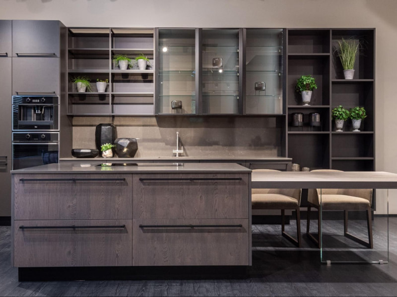 Minimalist kitchen design with a brown theme - Beautiful Homes