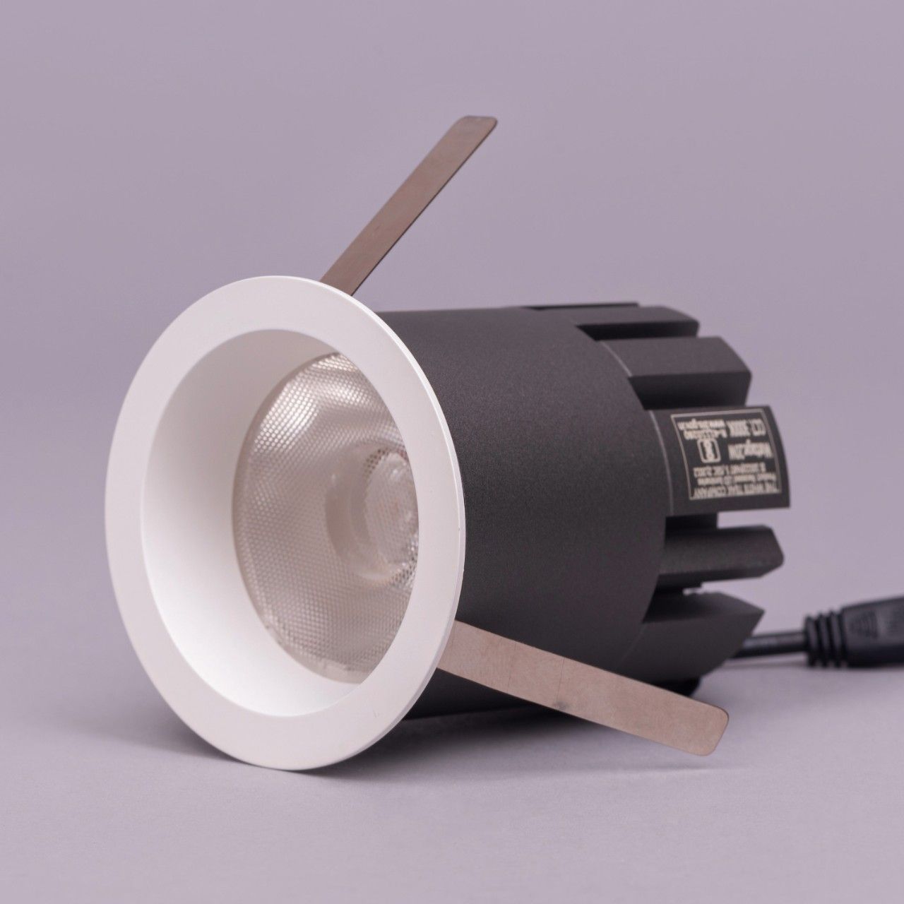 Eclipse- 24W White/Chrome (3000K, 36Ã‚Â° Beam Angle) Recessed LED COB Downlights (DL02-10046)