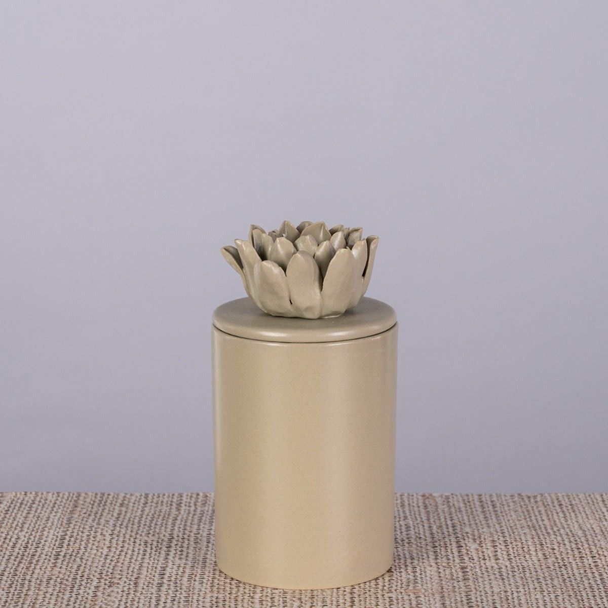 Waterlily Pond (Cream) Ceramic Scented Jar Candle