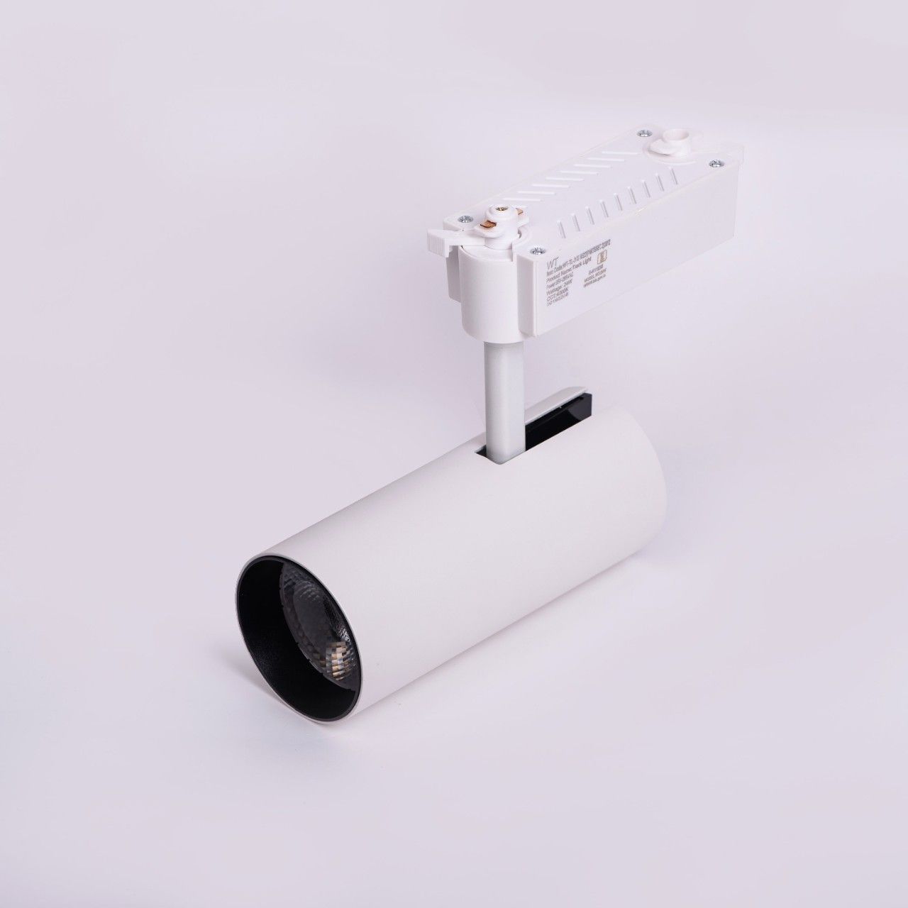 Leander- 30W White (4000K, 60Â° Beam Angle) LED Track Light (DL01-10279)