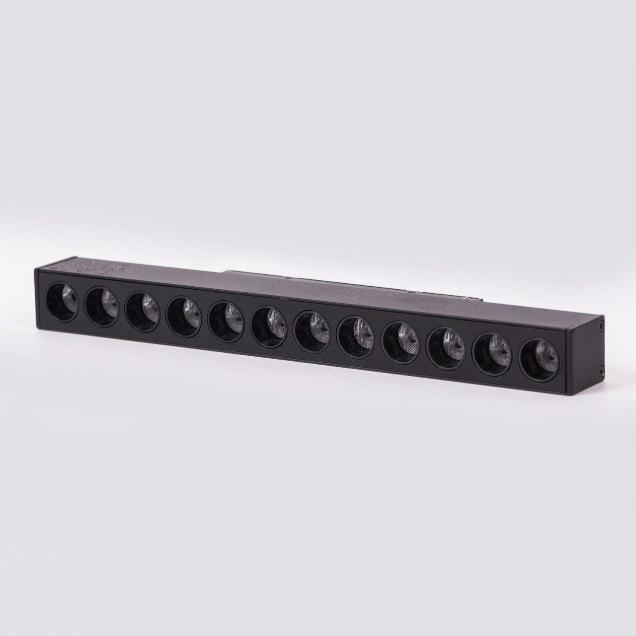 Hermes Pro- 12W (4000K) Magnetic Linear Light (ML01-10065)